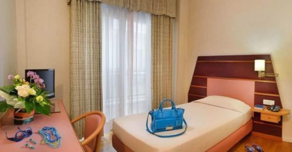 Charlie In Pesaro Otel Dış mekan fotoğraf