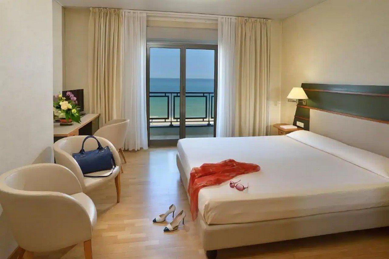 Charlie In Pesaro Otel Dış mekan fotoğraf