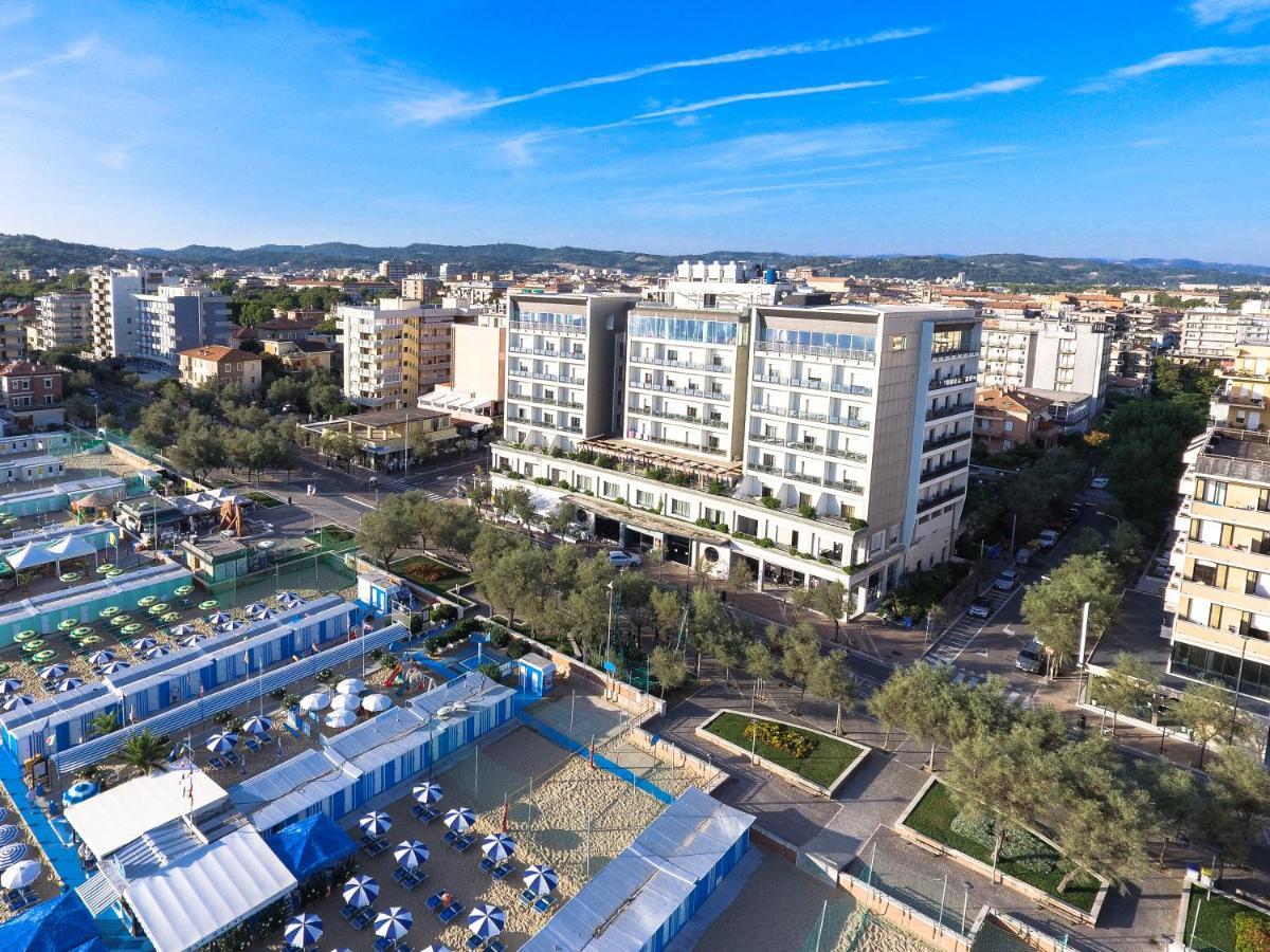 Charlie In Pesaro Otel Dış mekan fotoğraf