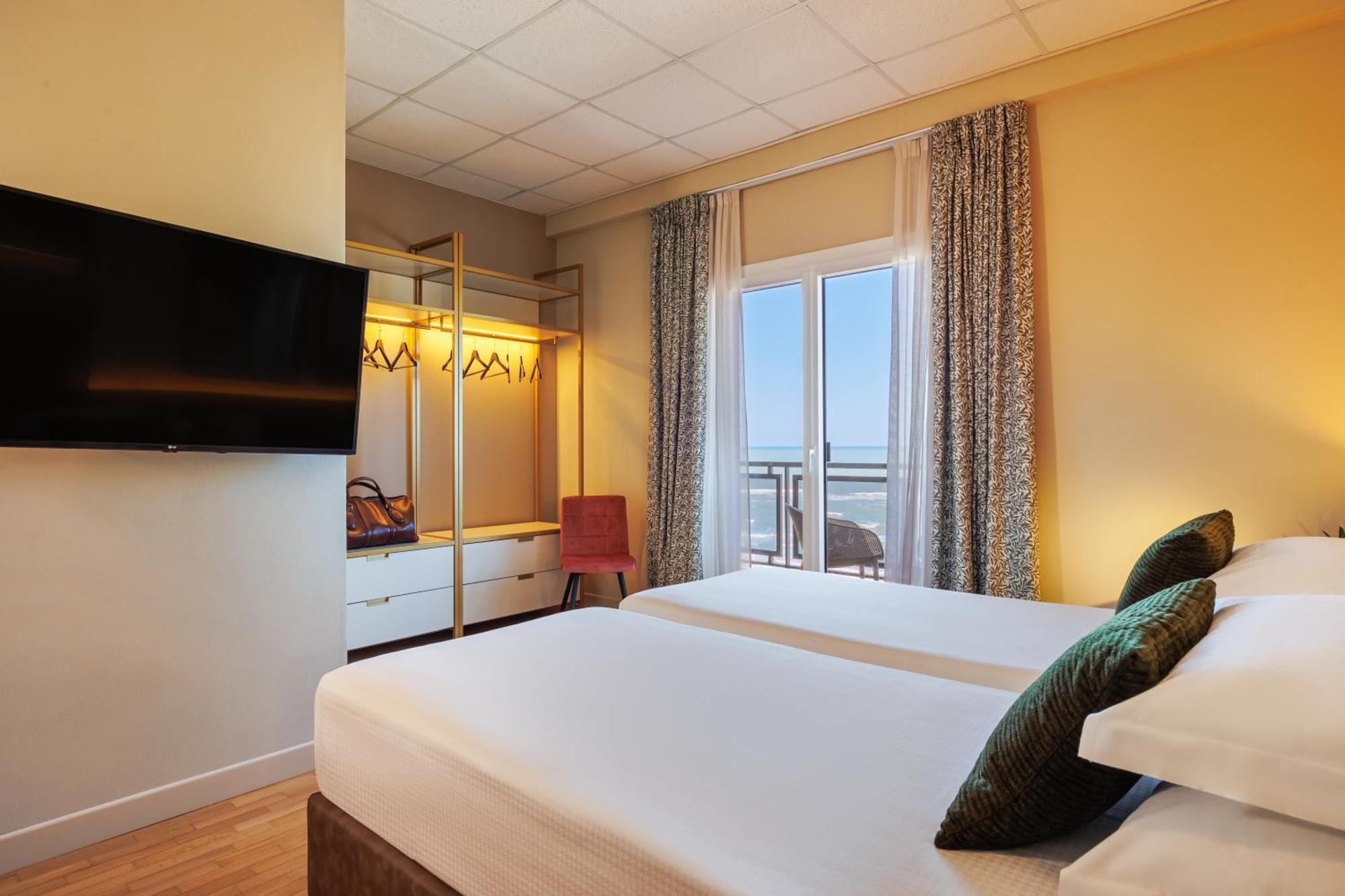 Charlie In Pesaro Otel Dış mekan fotoğraf
