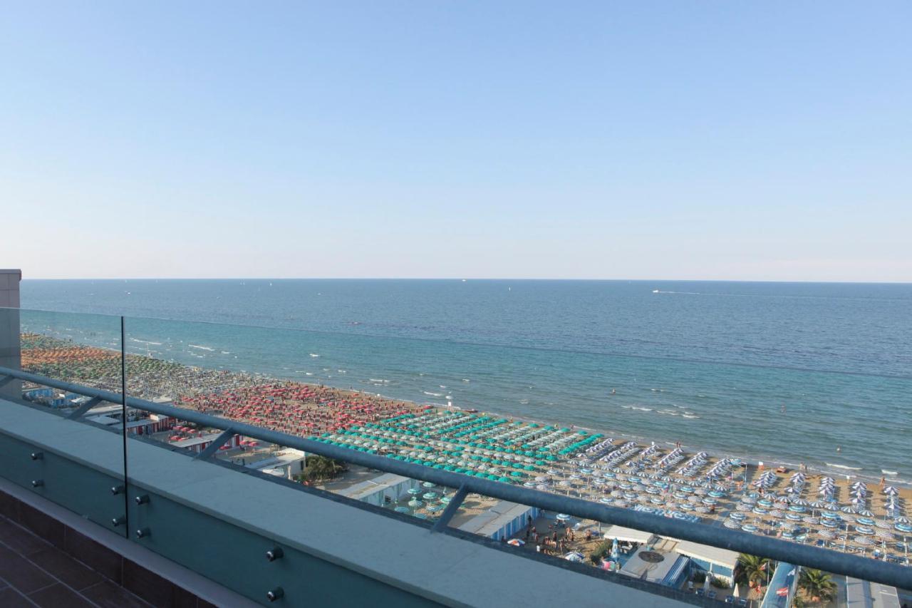 Charlie In Pesaro Otel Dış mekan fotoğraf